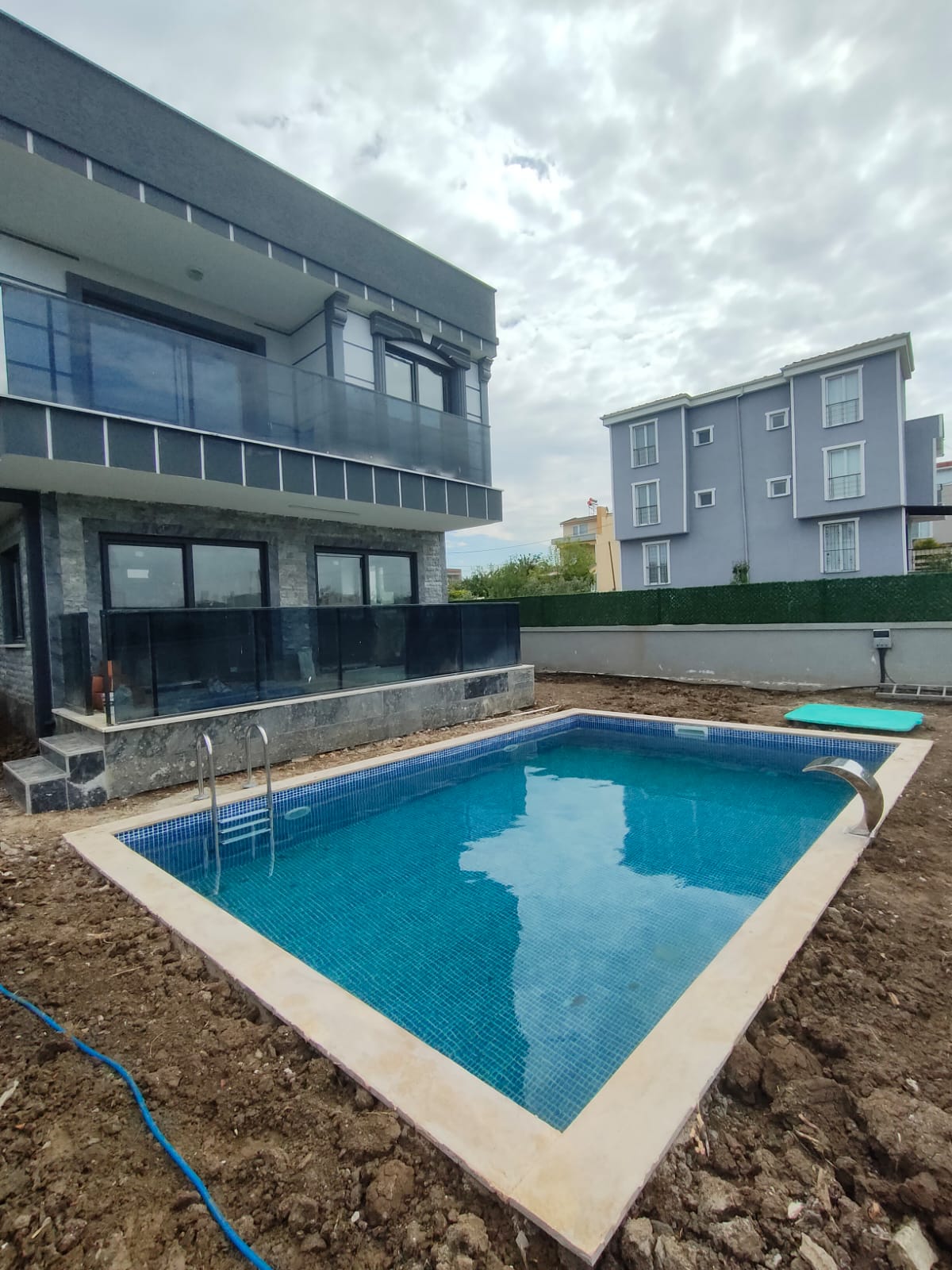 TOPRAK HAVUZ SİSTEMLERİ